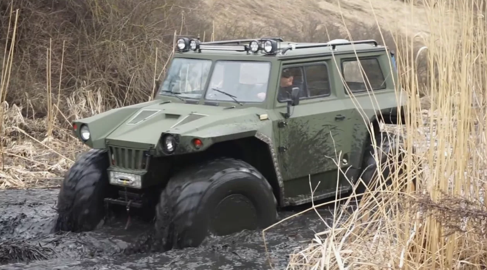 Вездеход МАЗ-МАН БМЕ-1015